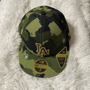 SOLD!!! ⚾️ New Era 59FIFTY Los Angeles 7 Fitted Cap Camo  LA Dodgers Hat